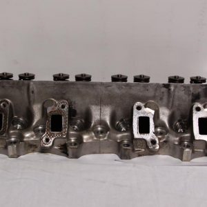 CYLINDER HEAD 3.9