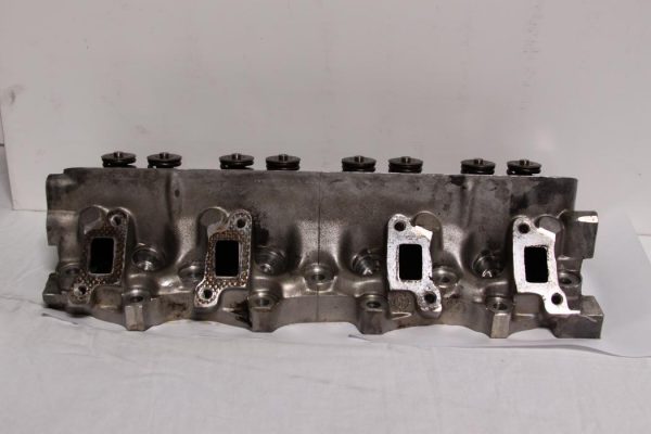 CYLINDER HEAD 3.9