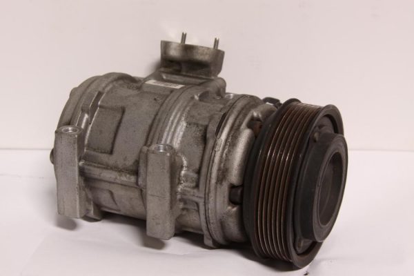 Air conditioning compressor